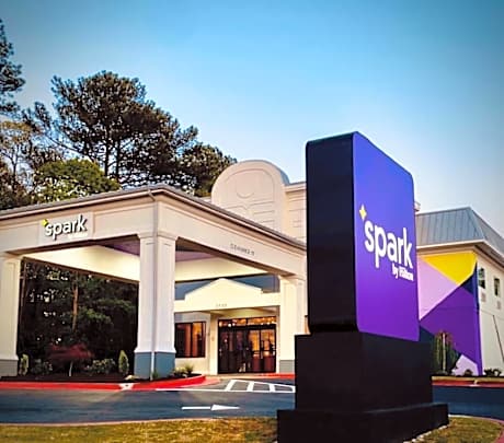 Spark by Hilton Duluth