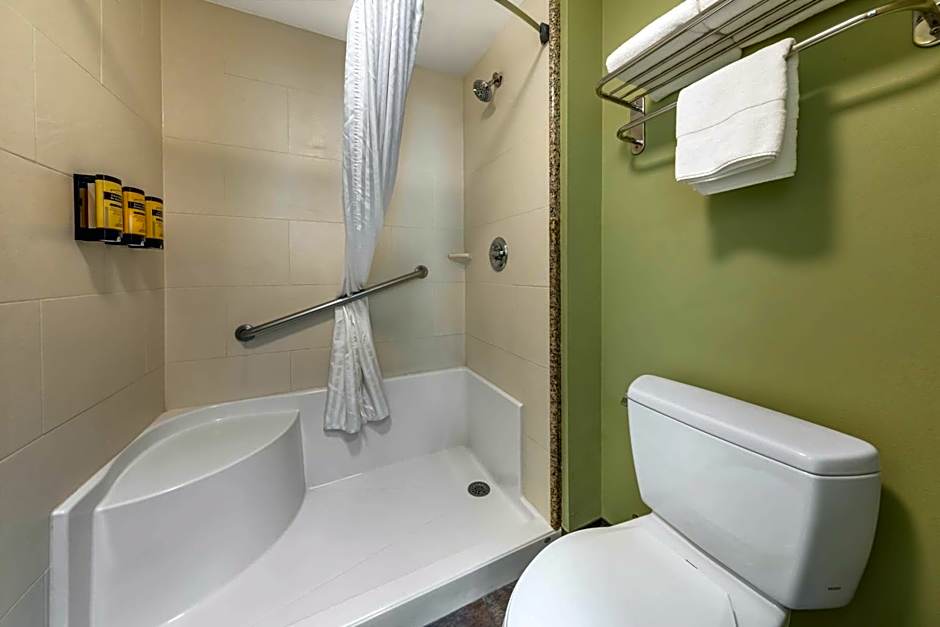 Best Western Plus Avita Suites