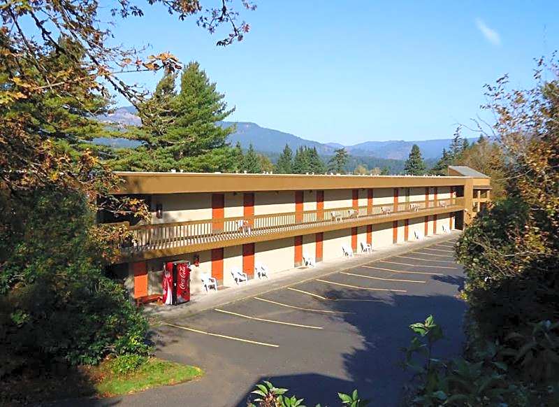 Columbia Gorge Inn
