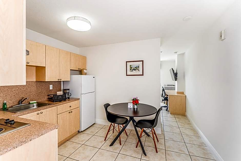 South River Suites