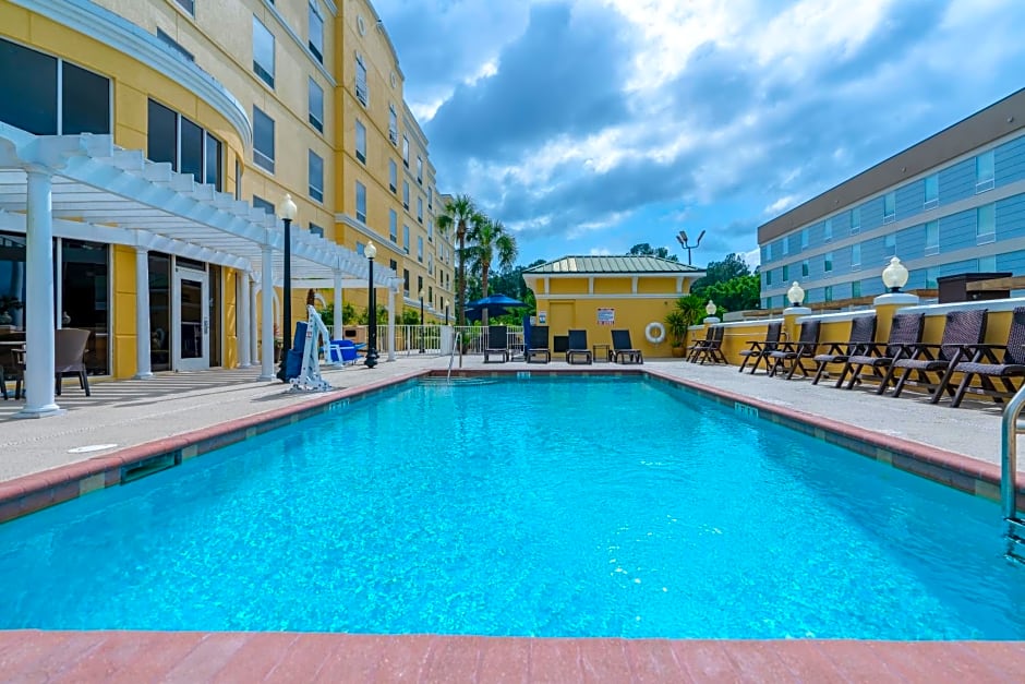 Hampton Inn & Suites Lake City
