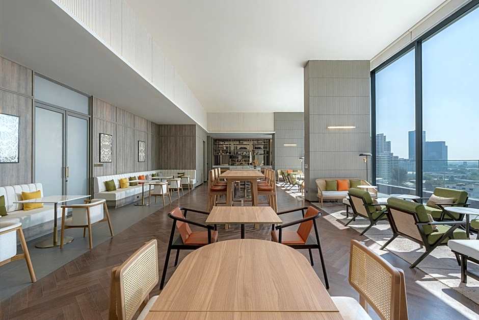 Staybridge Suites Bangkok Sukhumvit By IHG