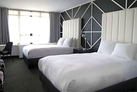 Double Room with Mobility/Hearing Access, Two Double Beds andTub with  Grab Bars, Non-Smoking