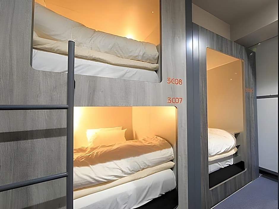 Beagle Tokyo Hostel & Apartments