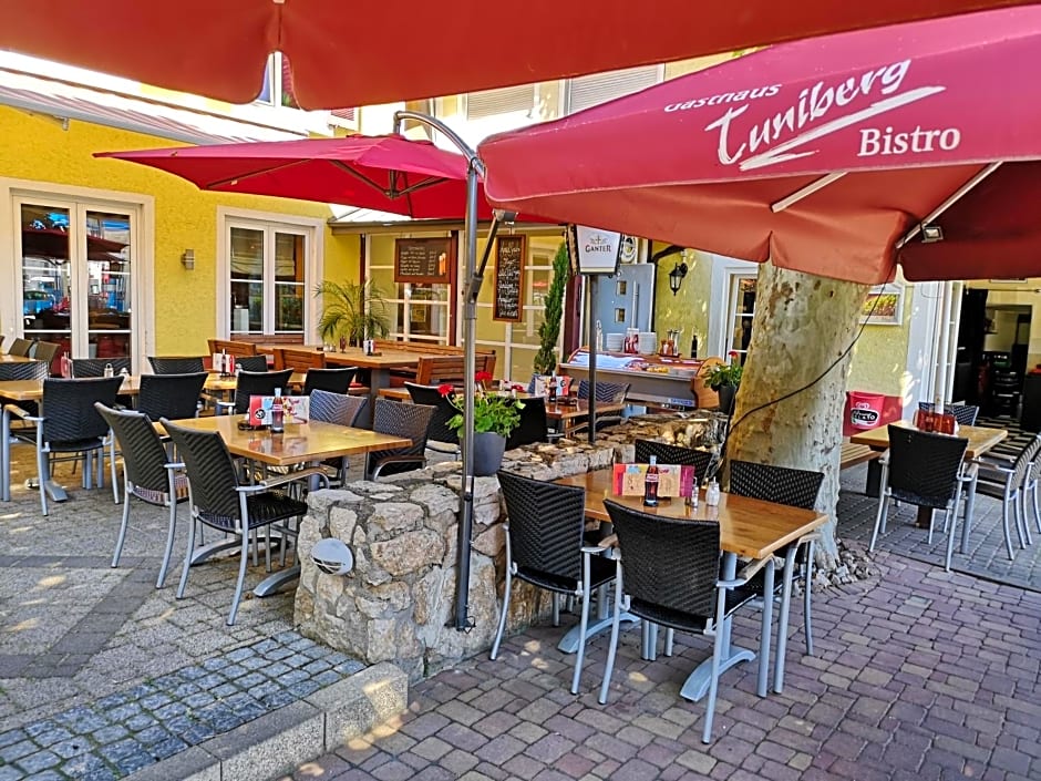 Tuniberg Restaurant Hotel