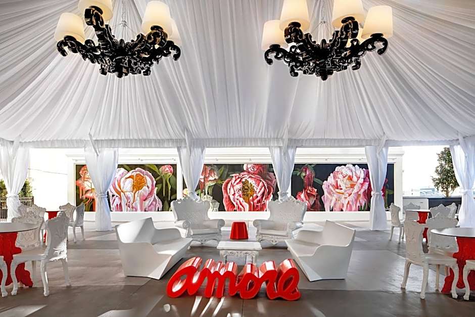 Grand Bohemian Charlotte, Autograph Collection