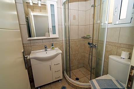 Quadruple Room with Sea View