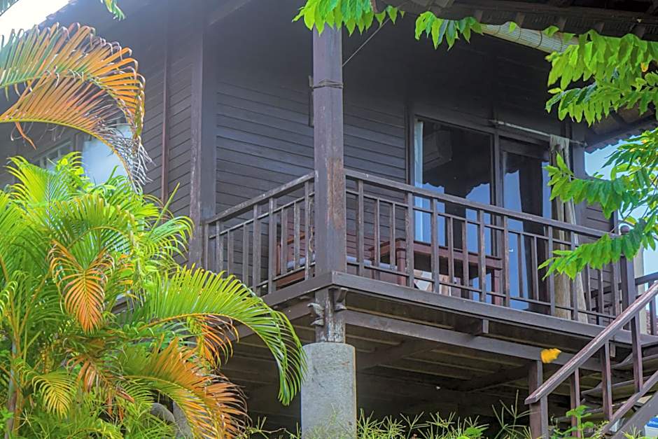 Sunrise Ocean Hut's Lembongan