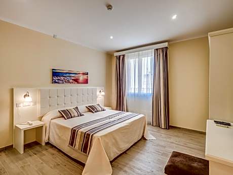 Junior Suite with Balcony