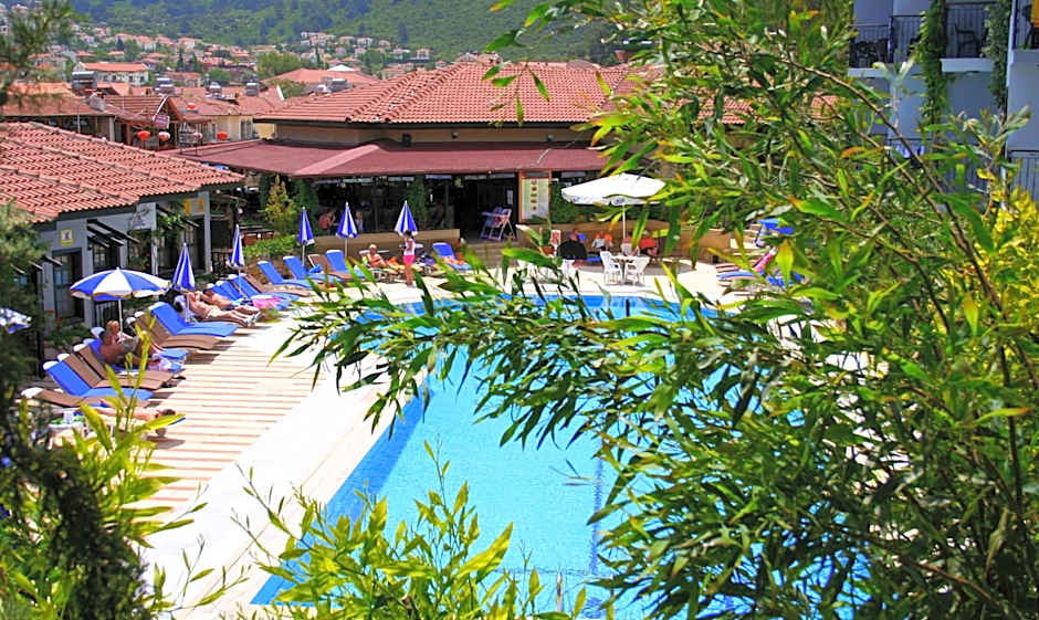 Hisar Holiday Club