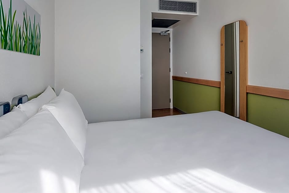 B&B HOTEL Zaragoza Plaza Mozart