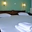 Filoxenia Hotel & Apartments