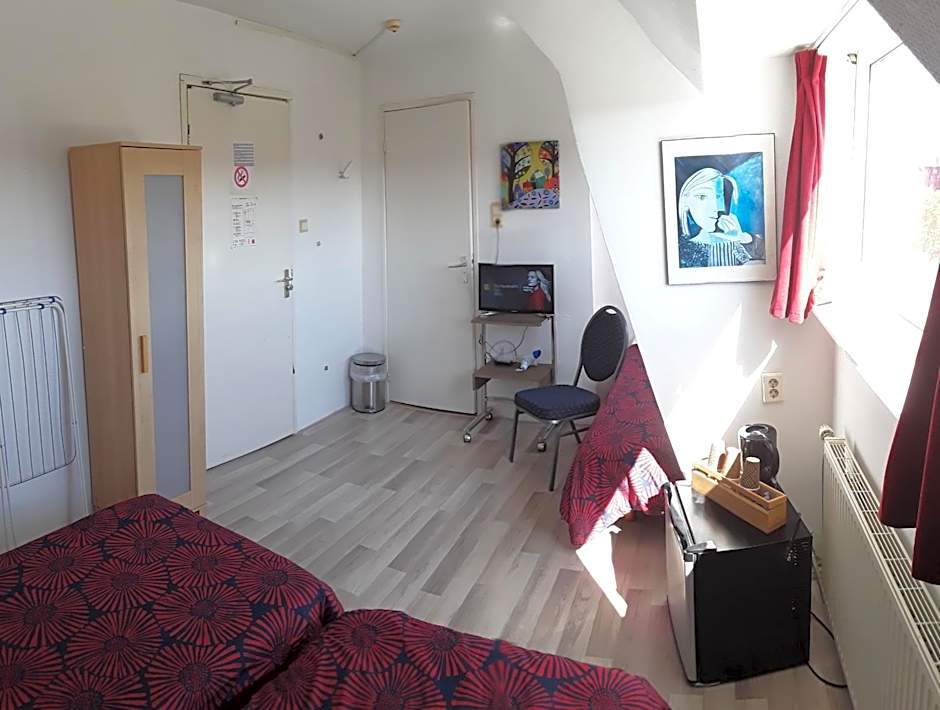 Photo 1 of 20 of Standard 2 Beds