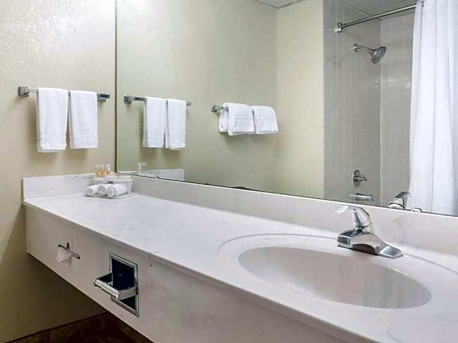 Days Inn by Wyndham Selma