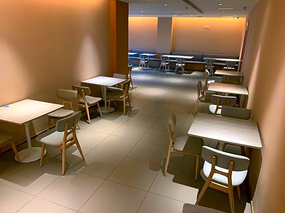 Ji Hotel Yangzhou Wenchang – Yangzhou, VA