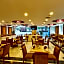 Six Seasons Hotel