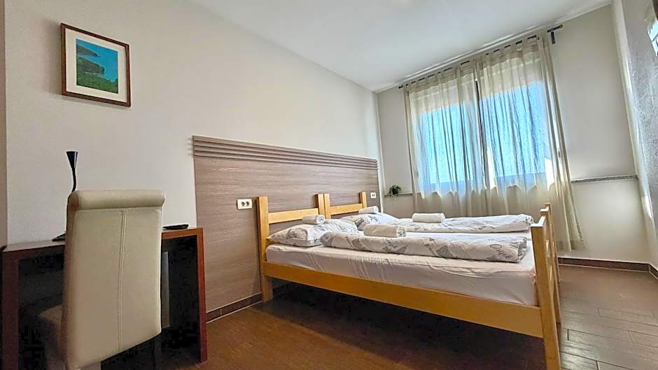Hostel Moving