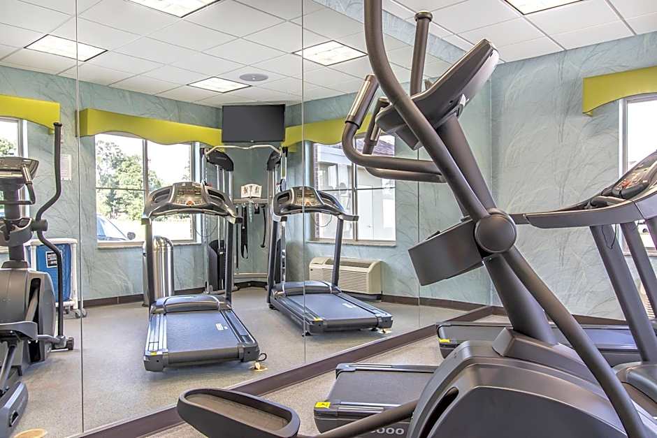 Suburban Studios Donaldsonville - Gonzales