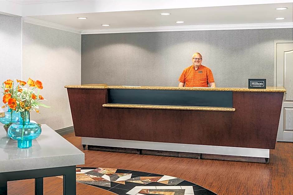 Hampton Inn By Hilton Fairmont