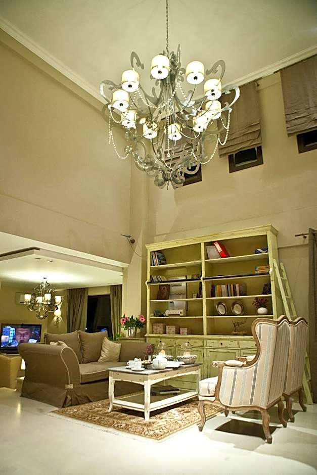 Melies Boutique Hotel