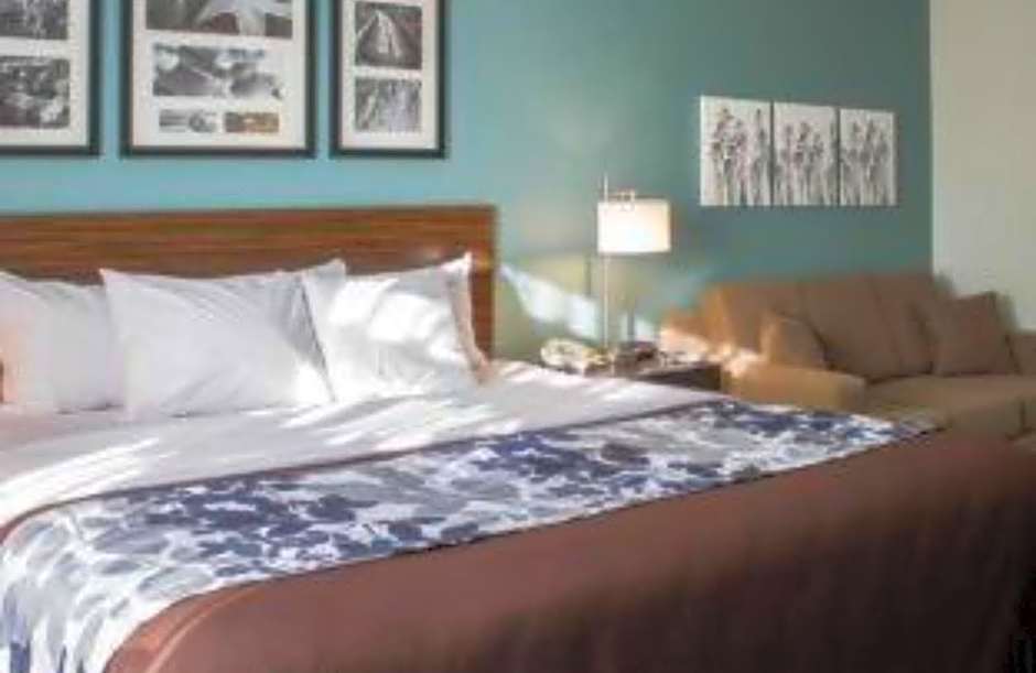 SureStay by Best Western Cambridge