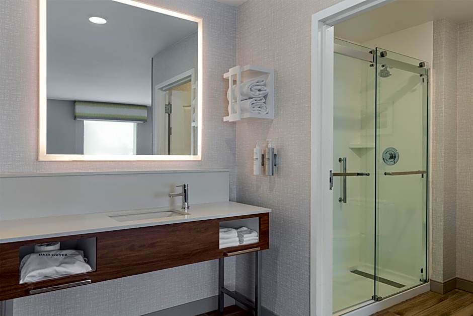 Hampton Inn By Hilton & Suites Grafton