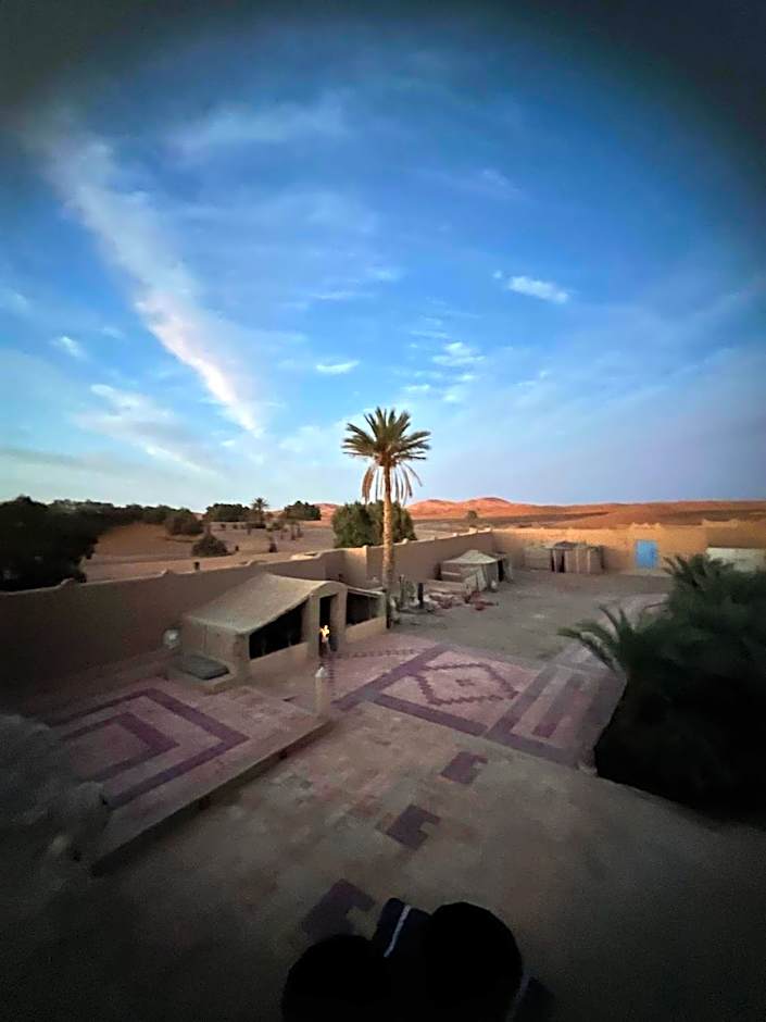 Sahara Sands Hotel