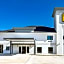 Super 8 by Wyndham Houston NW Beltway 8