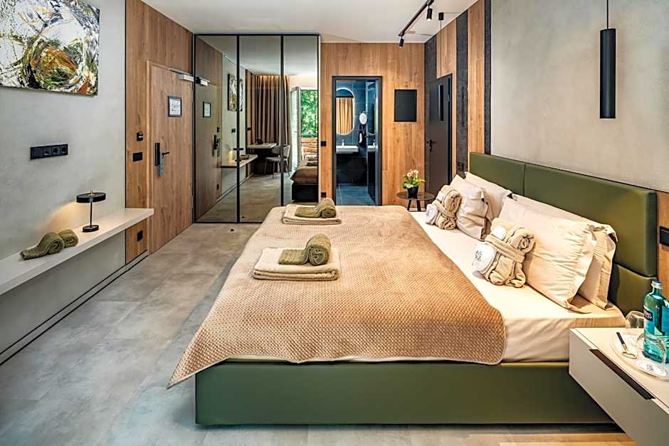 DAS ERZ Medical Spa & Hotel
