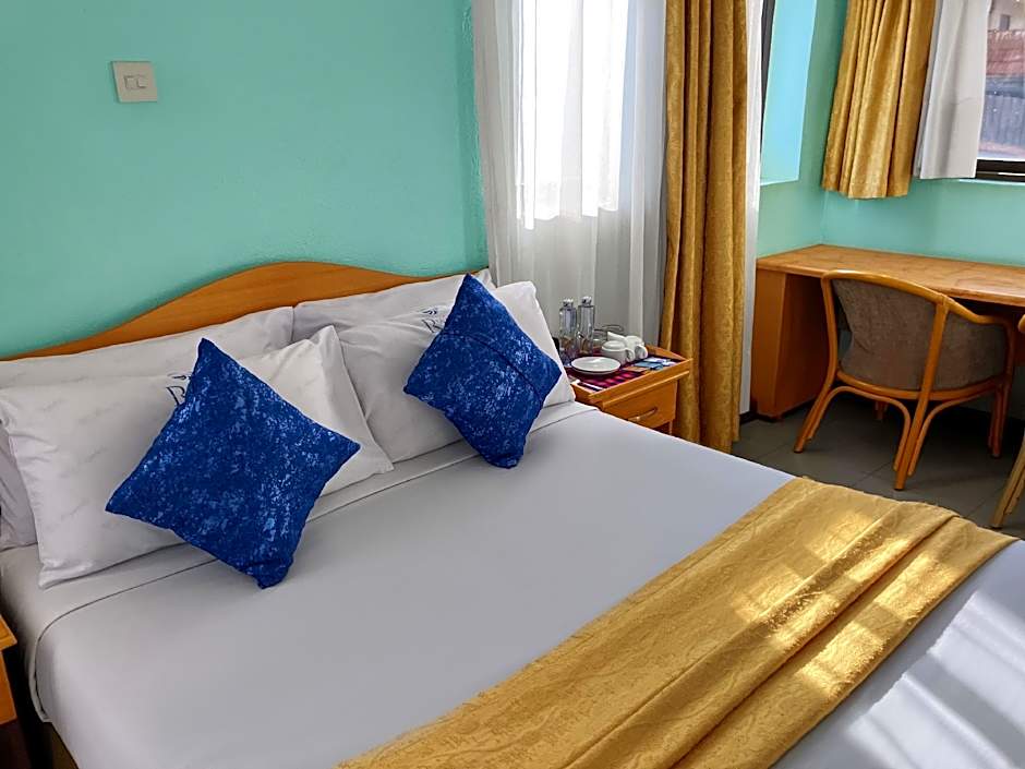 Rwizi Arch Hotel