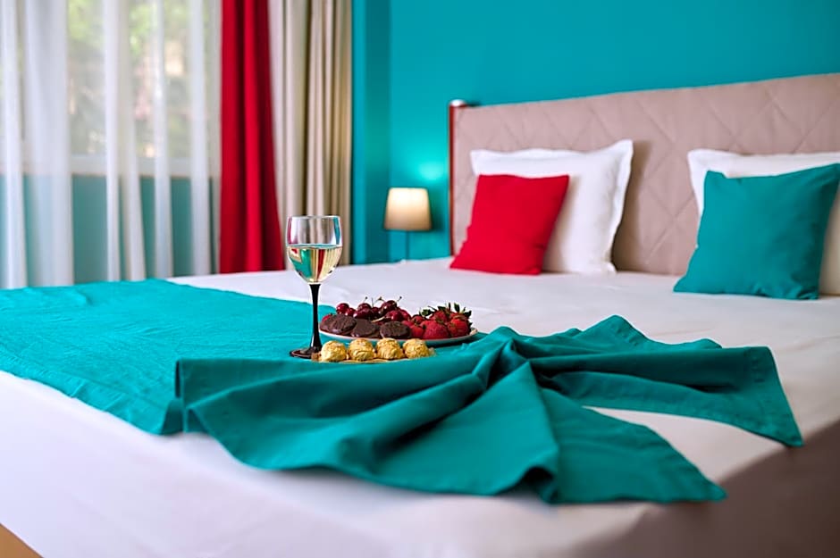Art Green Boutique Hotel