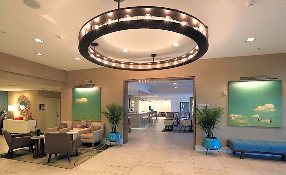 DoubleTree By Hilton Hotel Galveston Beach