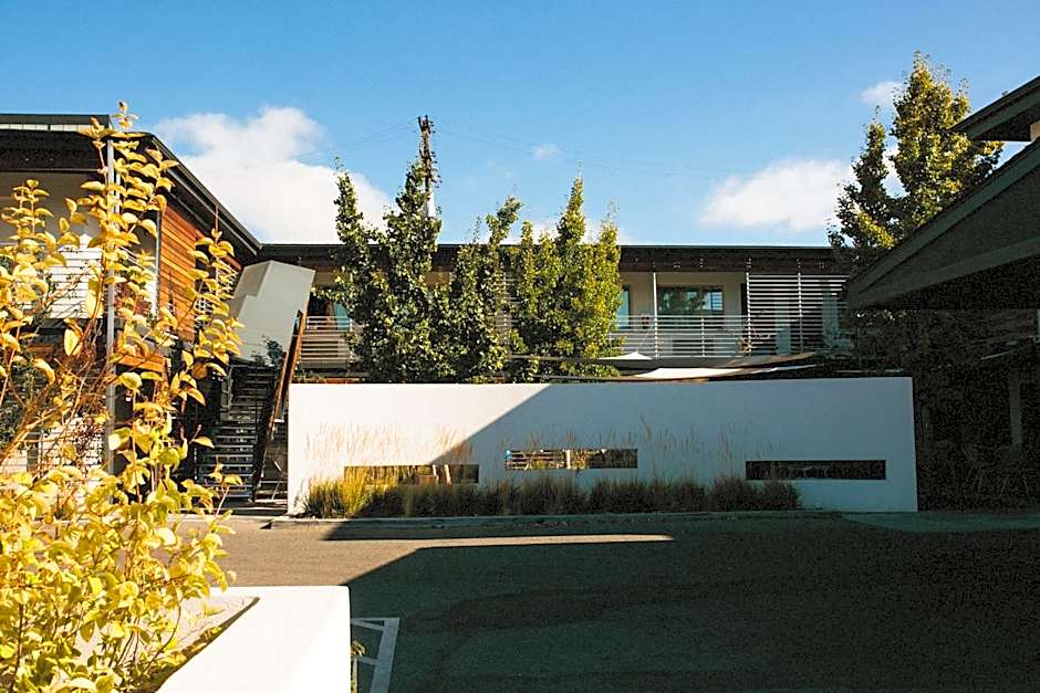 Modern Hotel