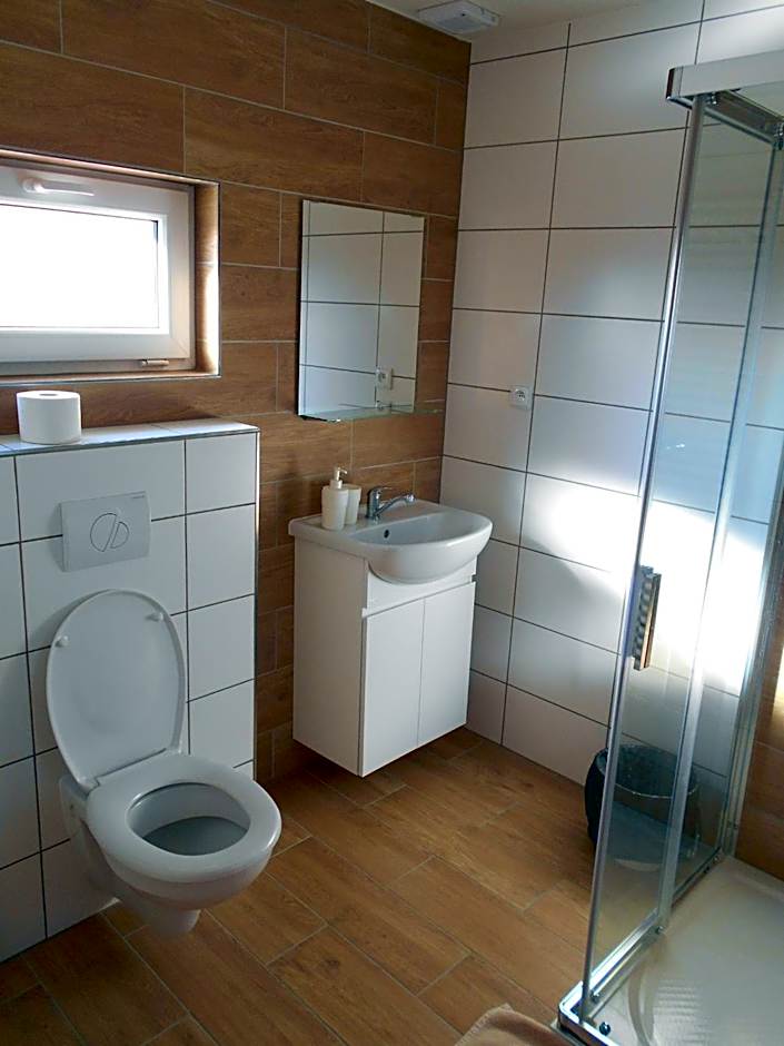 Photo 1 of 7 of Quadruple Room with Private Bathroom