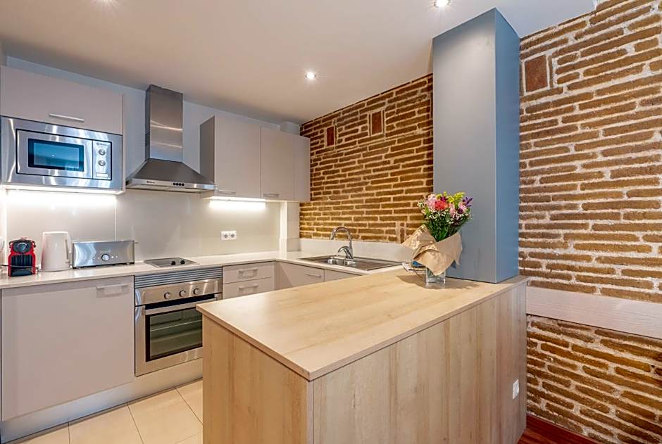 Serennia Cest Apartamentos Arc de Triomf