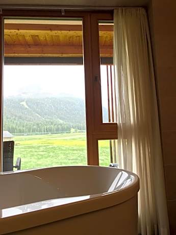 Panoramasuite with Mountain View