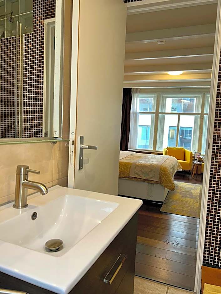 Amsterdam 4 Holiday GuestRooms