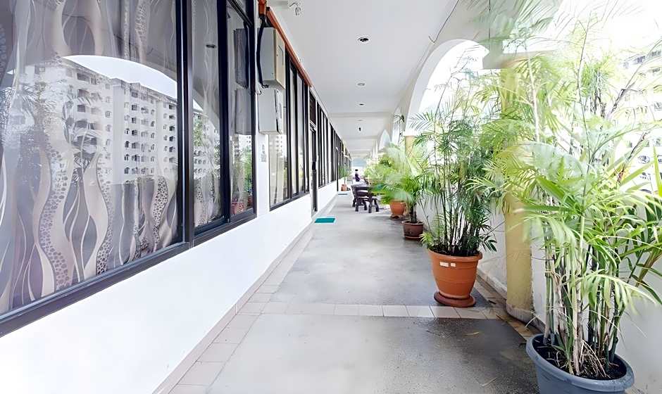 Hotel O Ferringhi Stay Iinn