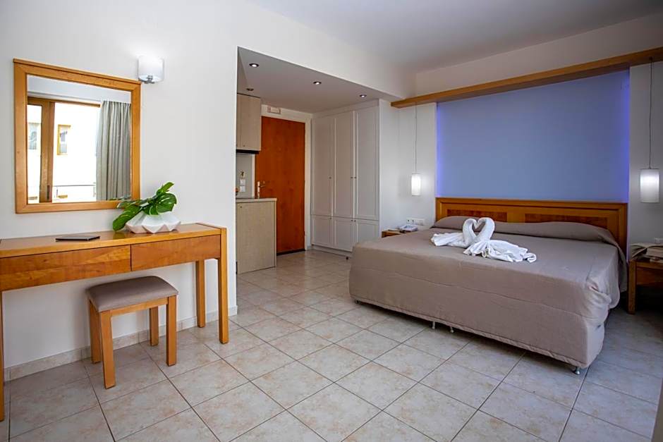 Mary Hotel & Mary Royal Suites