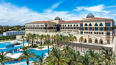 Kempinski Dome Hotel