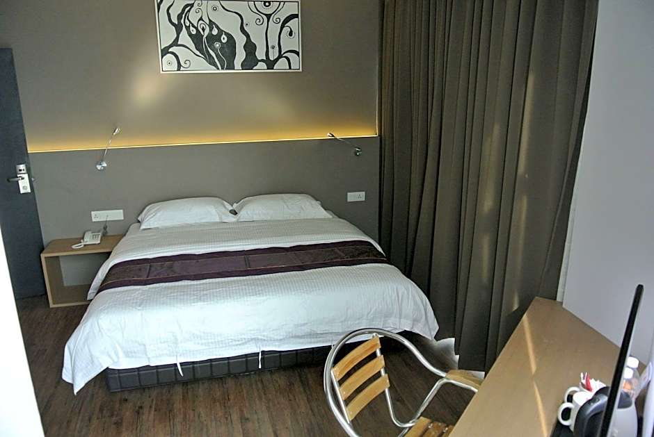 Super 8 Hotel @ Bayan Baru