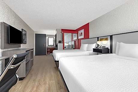 Queen Room with Two Queen Beds - Non-Smoking