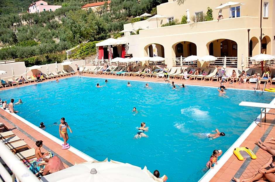 Il Villaggio Di Giuele