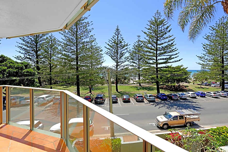 Pacific Regis Beachfront Holiday Apartments