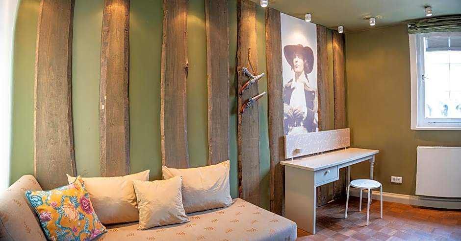 Friedrich von Schiller Hotel