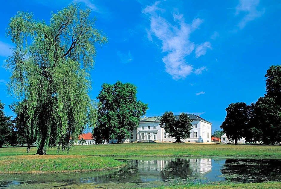 Hotel Schloss Neuhardenberg