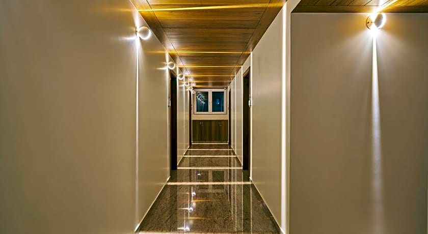 Hotel Atharv