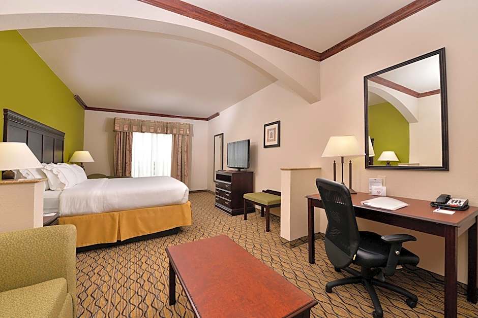 Holiday Inn Express Hotel & Suites Sherman Highway 75 By IHG