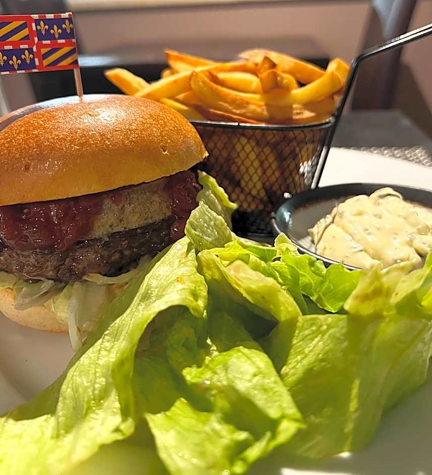 Logis Hôtel -Spa-Restaurant Le Saint Antoine