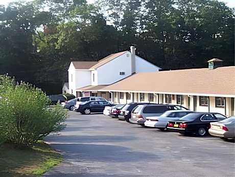 Shore Hills Motel